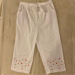 Tabi International Capri Size 12 White Boho-Chic with Playful Dot Detail